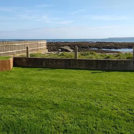 Vakantiehuis House Facing The With Terrace And Sea View *